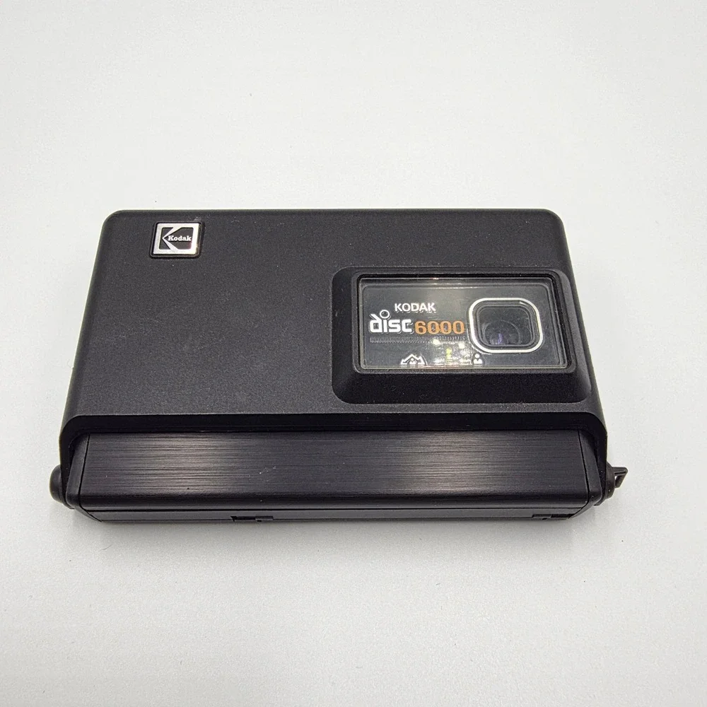 Kodak Disc 6000 Vintage Film Camera Black Clamshell Made in USA Retro 1980s